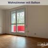 Wohnzimmer mit Balkon