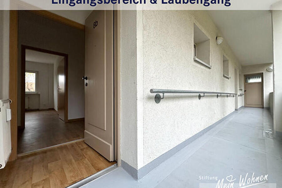 Eingangsbereich und Laubengang