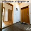 Treppenhaus und Eingangsbereich