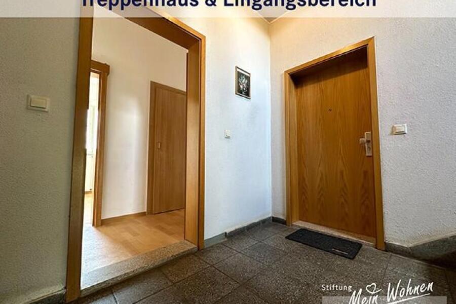 Treppenhaus und Eingangsbereich