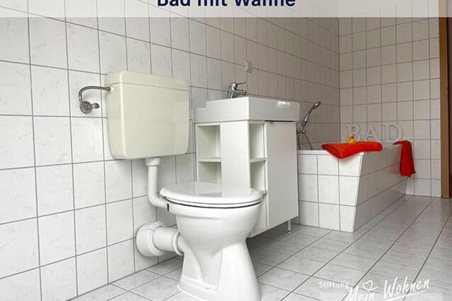 Bad mit Wanne